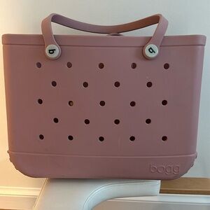 BOGG pool and beach bag